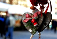 A Close Look at a Viktualienmarkt Christmastime MunichNow Christmas 2017 Viktualienmarkt