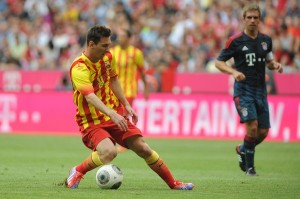 Two great teams in two terrible kits? Photo: DPA