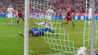 Claudio Pizarro makes it 4-0 to FC Bayern on another successful afternoon for the Munich club. Photo: DPA