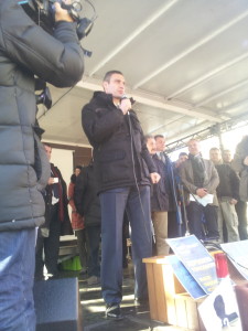 Vitaly Klitschko speaks at Sendlingertorplatz -- photo: Stephan Rauhut